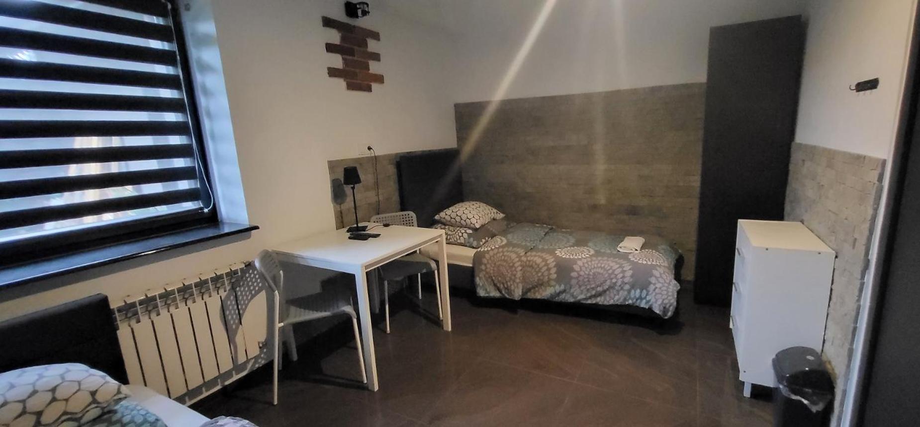 M Hostel Gliwice Exteriör bild