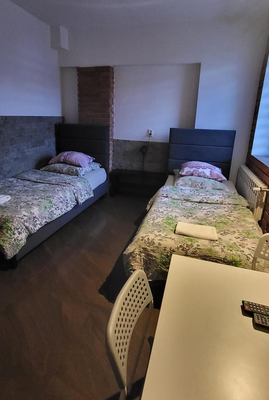 M Hostel Gliwice Exteriör bild