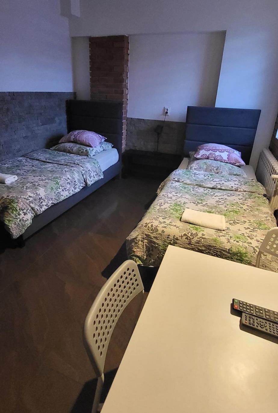 M Hostel Gliwice Exteriör bild