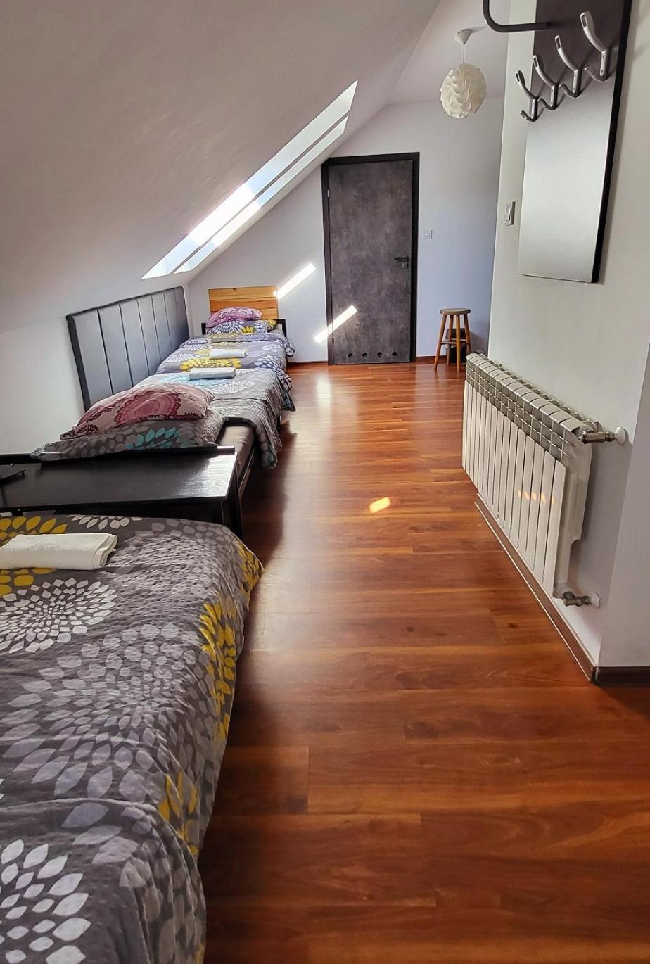 M Hostel Gliwice Exteriör bild