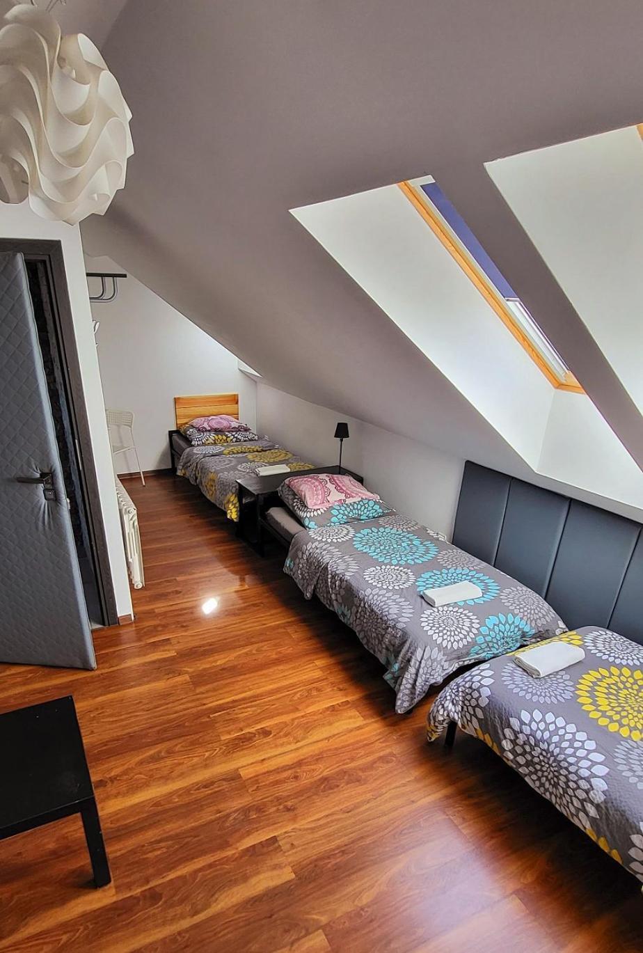 M Hostel Gliwice Exteriör bild