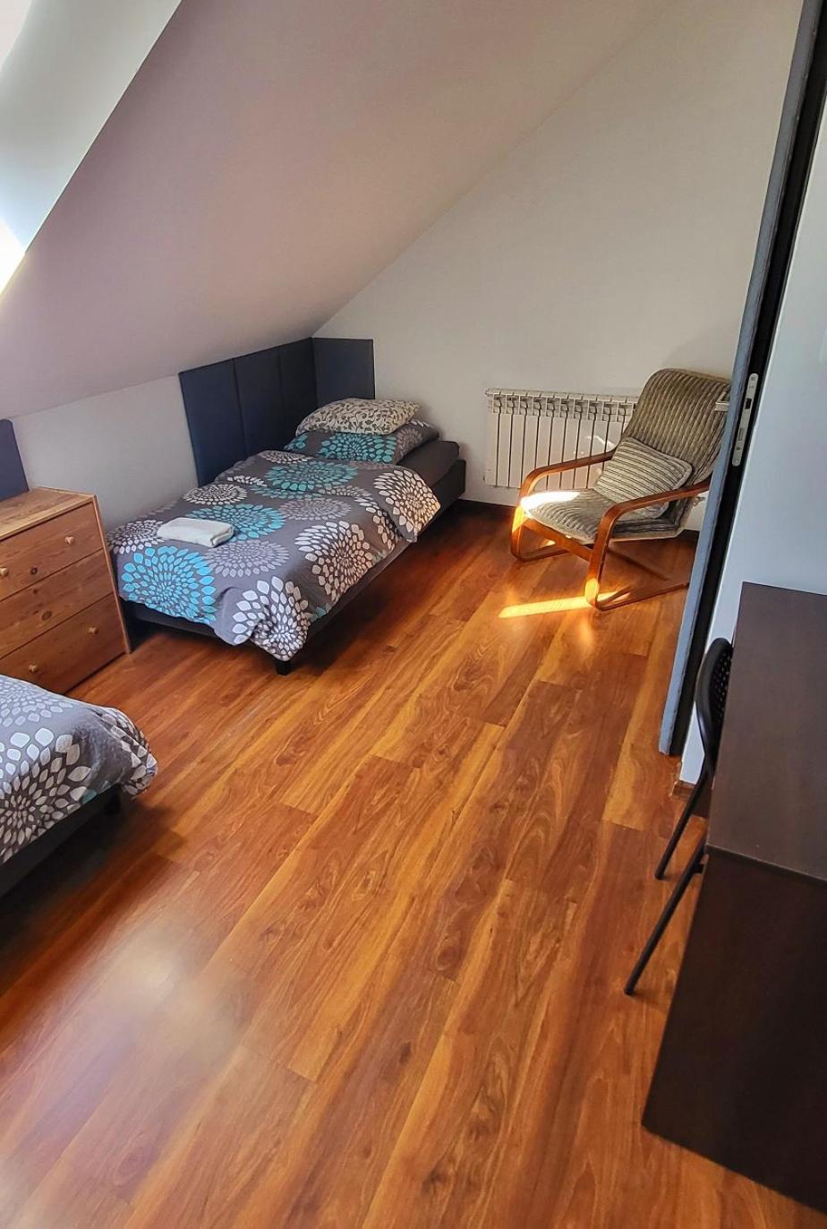 M Hostel Gliwice Exteriör bild