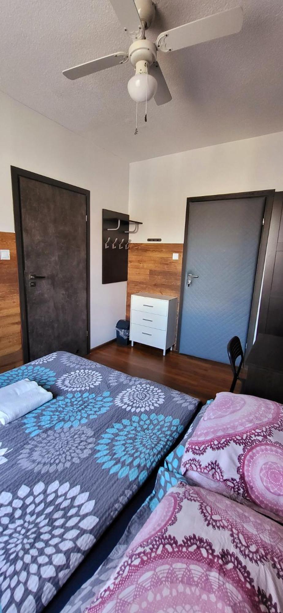 M Hostel Gliwice Exteriör bild