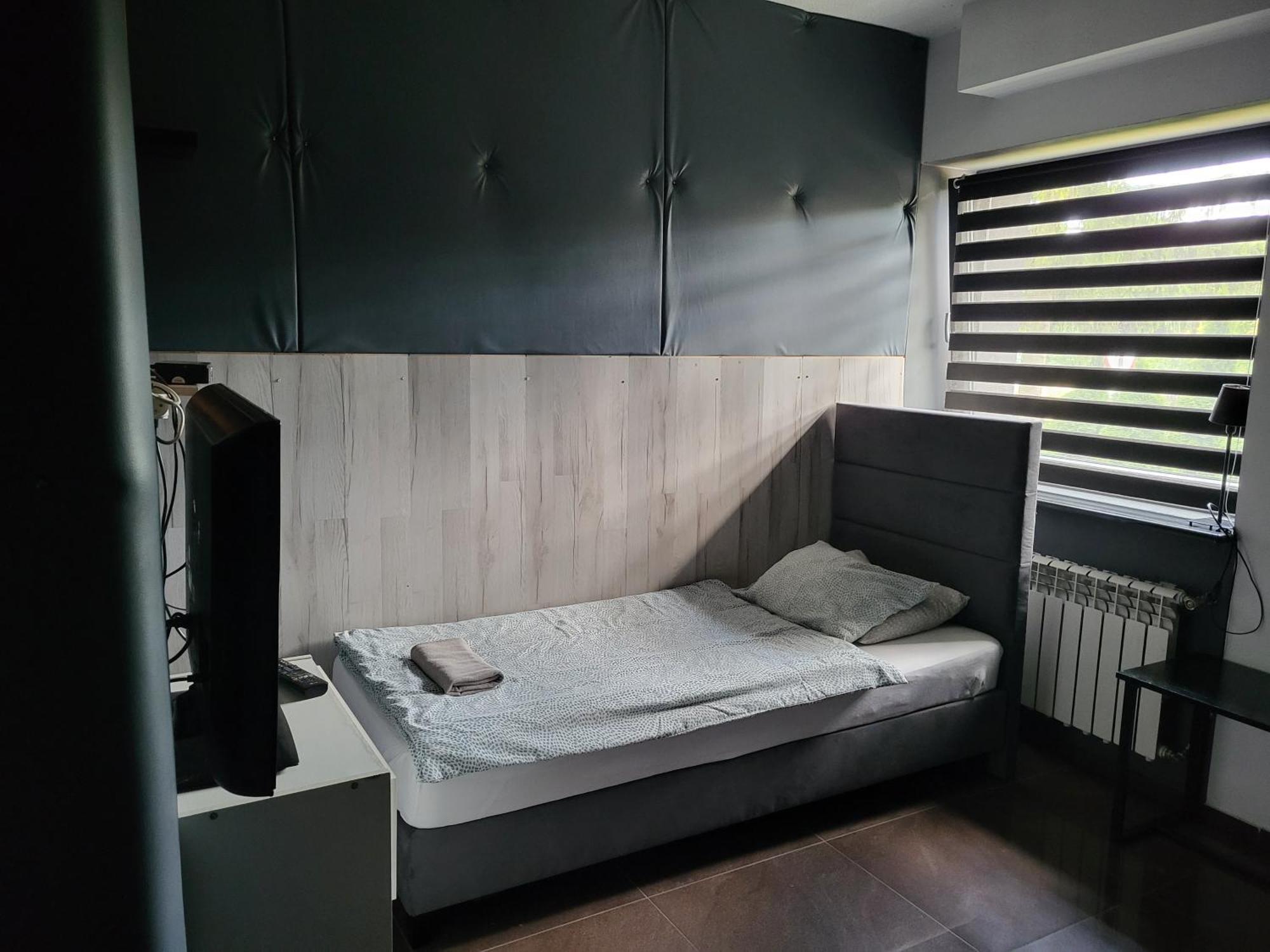M Hostel Gliwice Exteriör bild